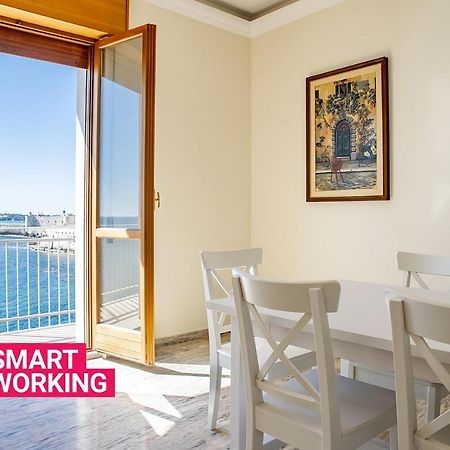 Ortigia Seafront Apartment By Wonderful Italy Syracuse Bagian luar foto