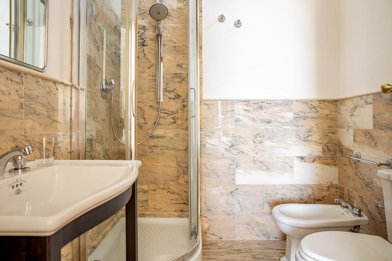 Ortigia Seafront Apartment By Wonderful Italy Syracuse Bagian luar foto
