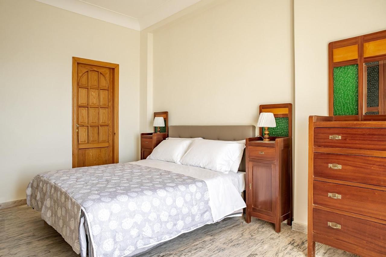 Ortigia Seafront Apartment By Wonderful Italy Syracuse Bagian luar foto